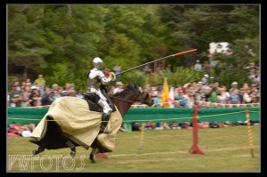 Joust-15