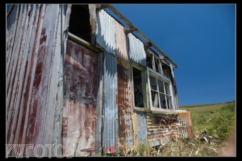 We had been led to believe that we would see lots of abandoned buildings and vehicles up north which I thought would be great as I like to shoot these. As it turned out we saw very little. 
