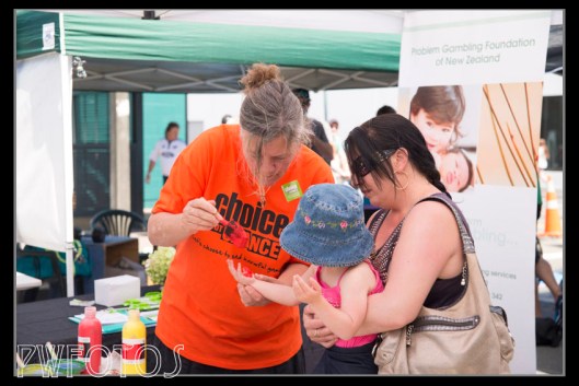 This little guy was not all that convinced when this lady painted his hand and asked him to put it on a piece of paper