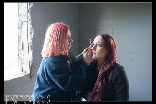 Kristy gets Hannah ready for the shoot
